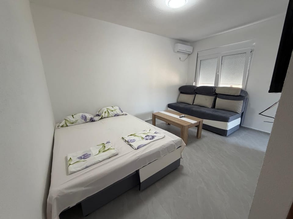 Apartmani DEMIR Apartment in Ulcinj Municipality