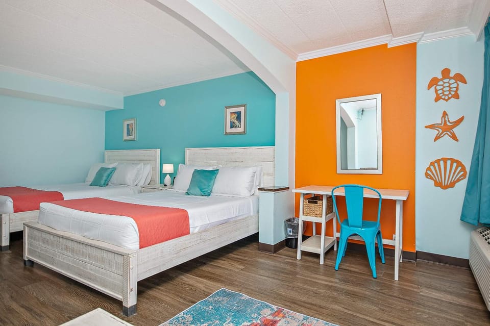 *FANTASTIC SUNSETS AWAIT* Queen Beds *Great Pools, Hot Tubs+++*M27 House in Myrtle Beach