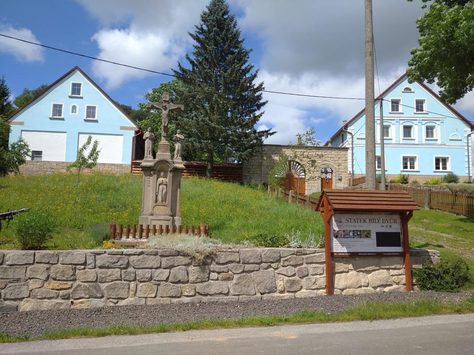 Property building, Garden