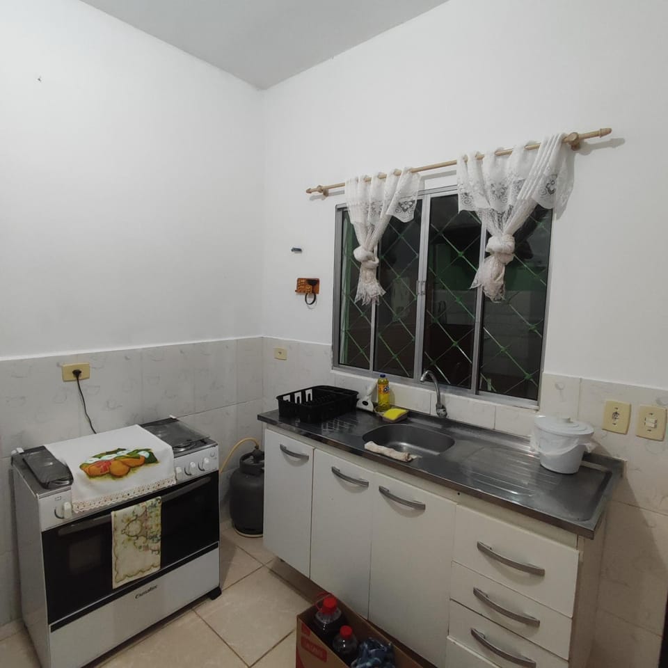 Kitchen or kitchenette, Communal kitchen, kitchen