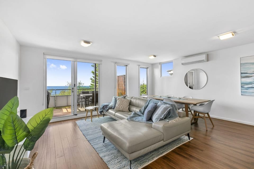 Point Grey Apartment 16 Apartment in Lorne