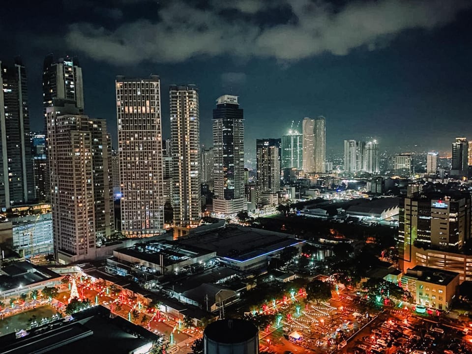 Fame Residences Tower-1 Unit 3207 in Mandaluyong 1 Br w Balcony City view Apartment in Mandaluyong