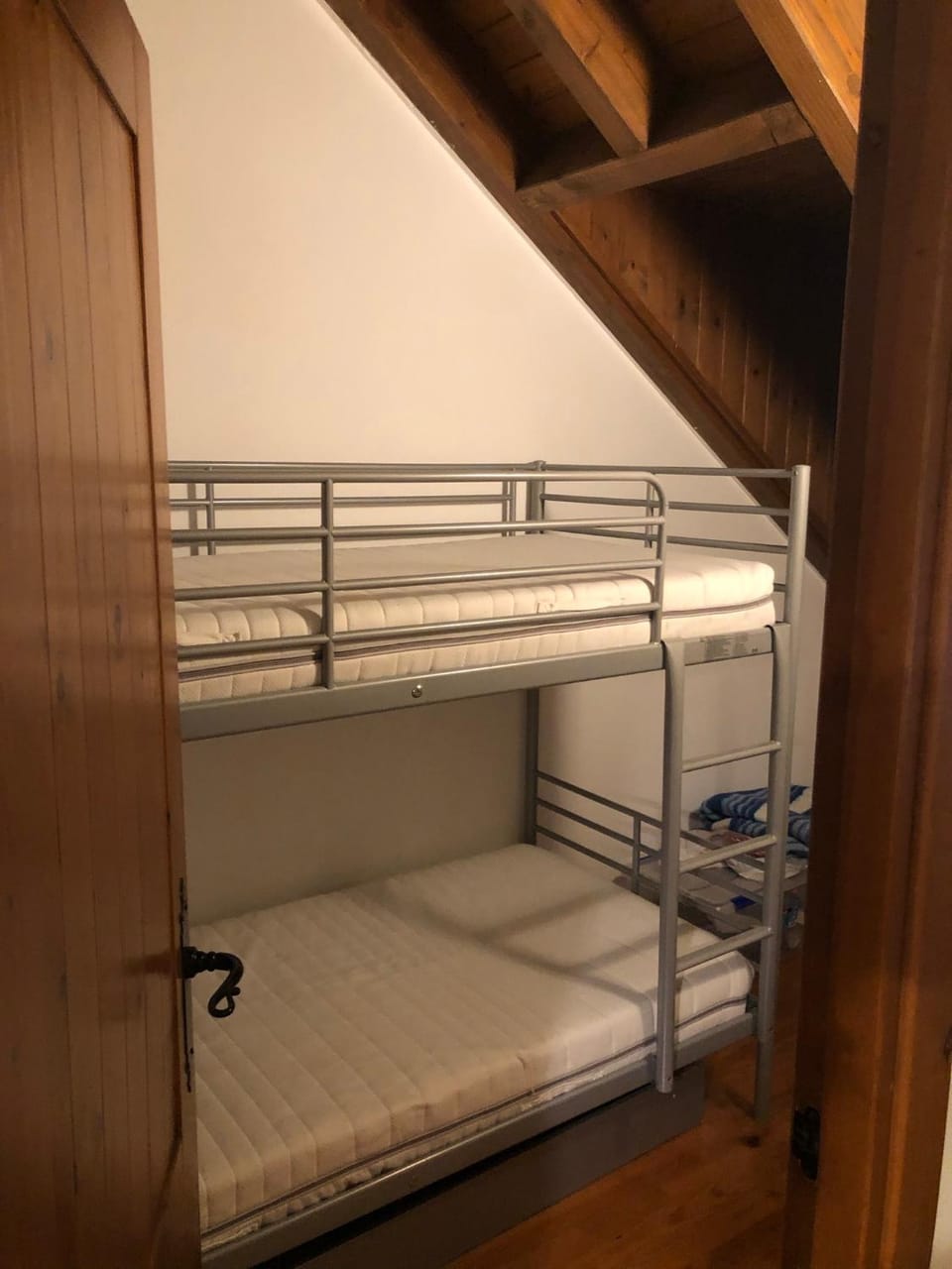 bunk bed