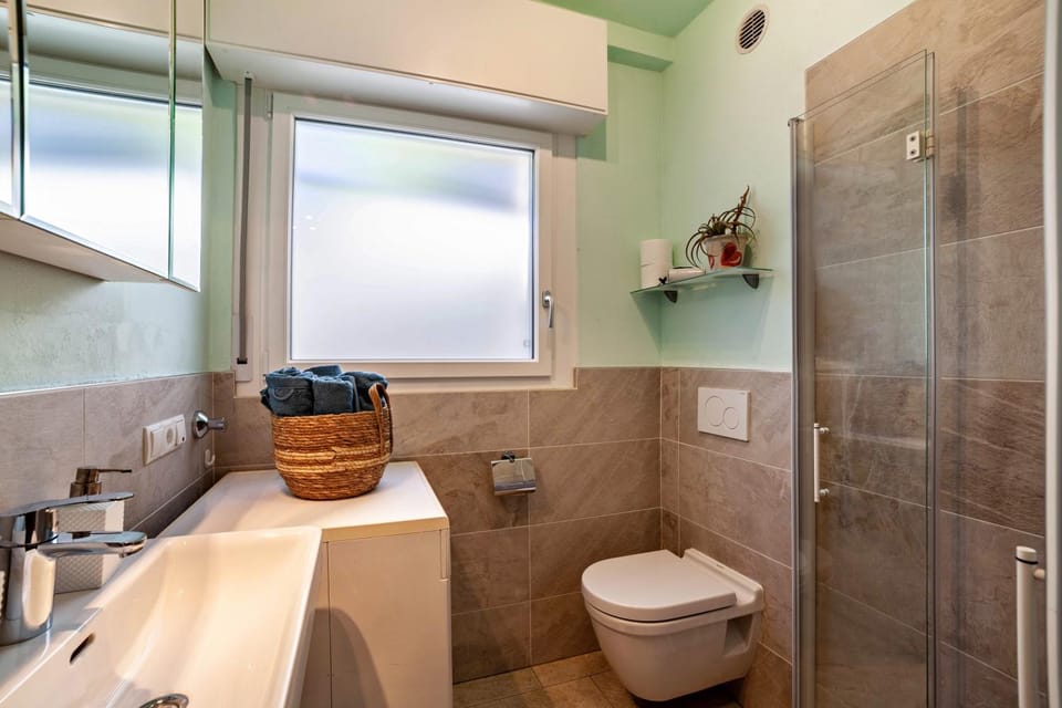Bathroom, Living room