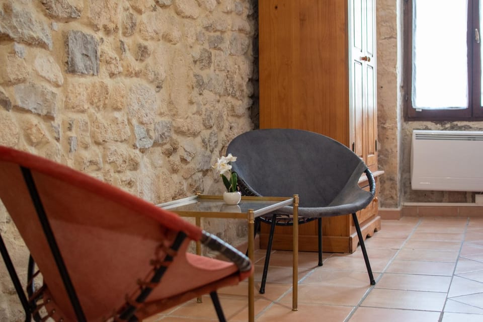 Mouette - coquet studio au pied des Arènes Apartment in Arles