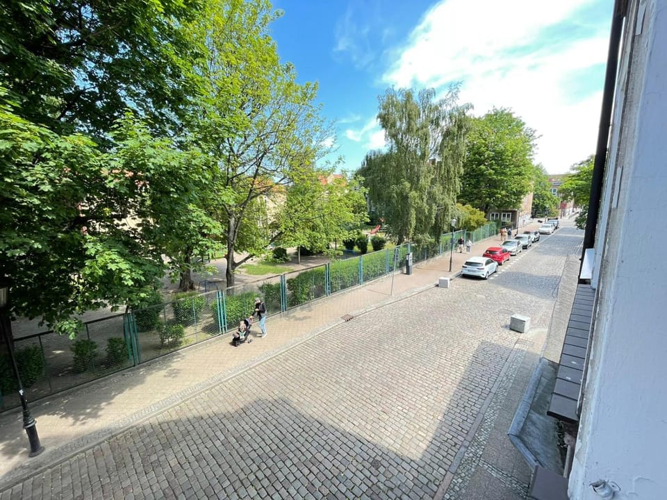 Neighbourhood, City view, Street view