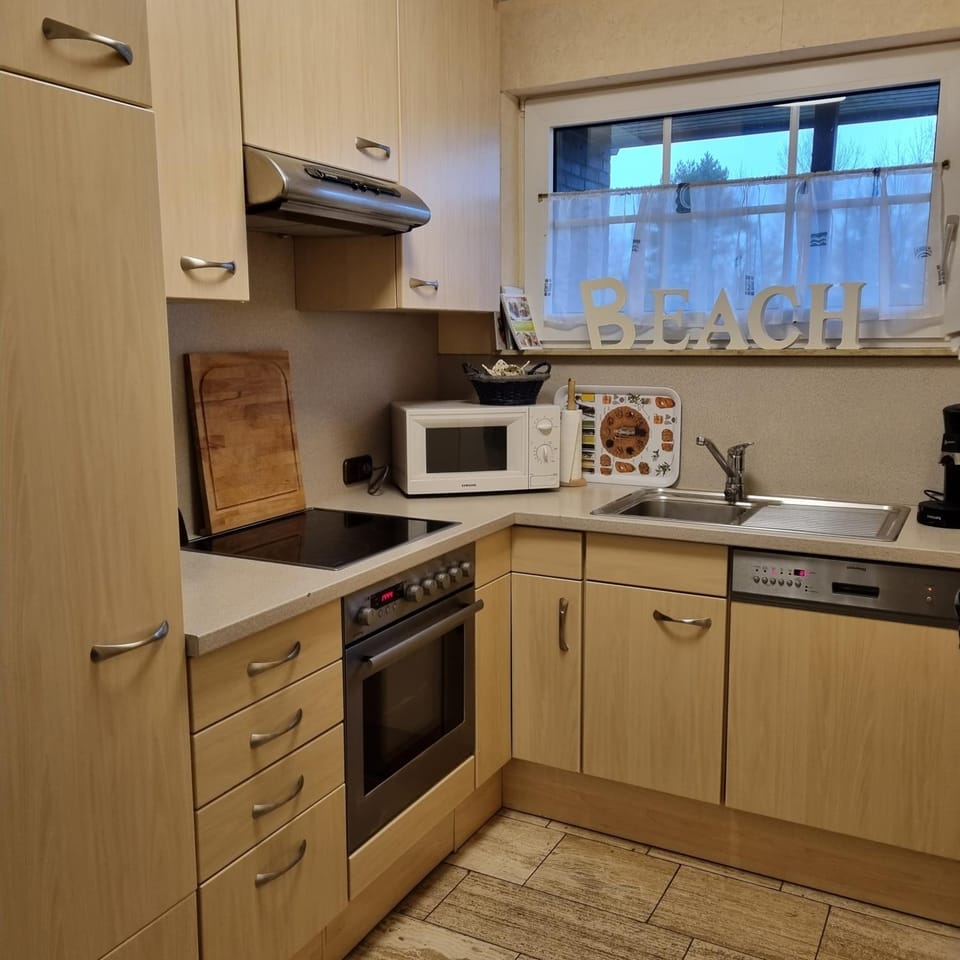 Ferienhaus 10 in Tossens House in Butjadingen