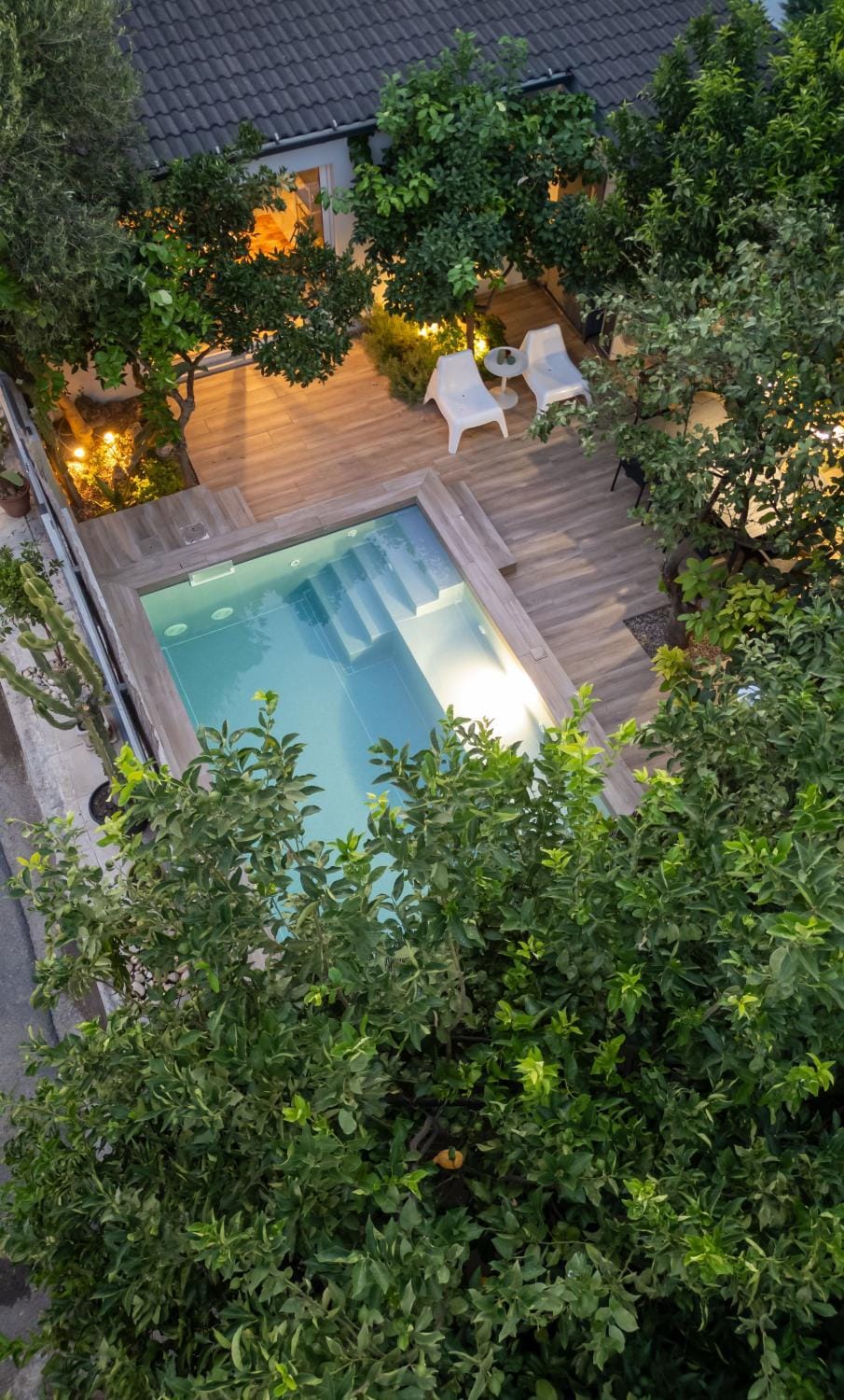 Garden, Swimming pool