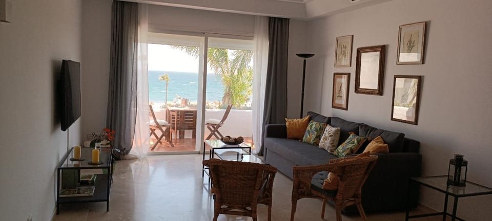 Lounge or bar
