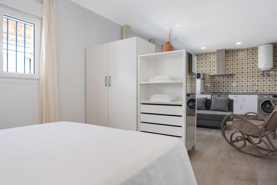 Living room, Bedroom