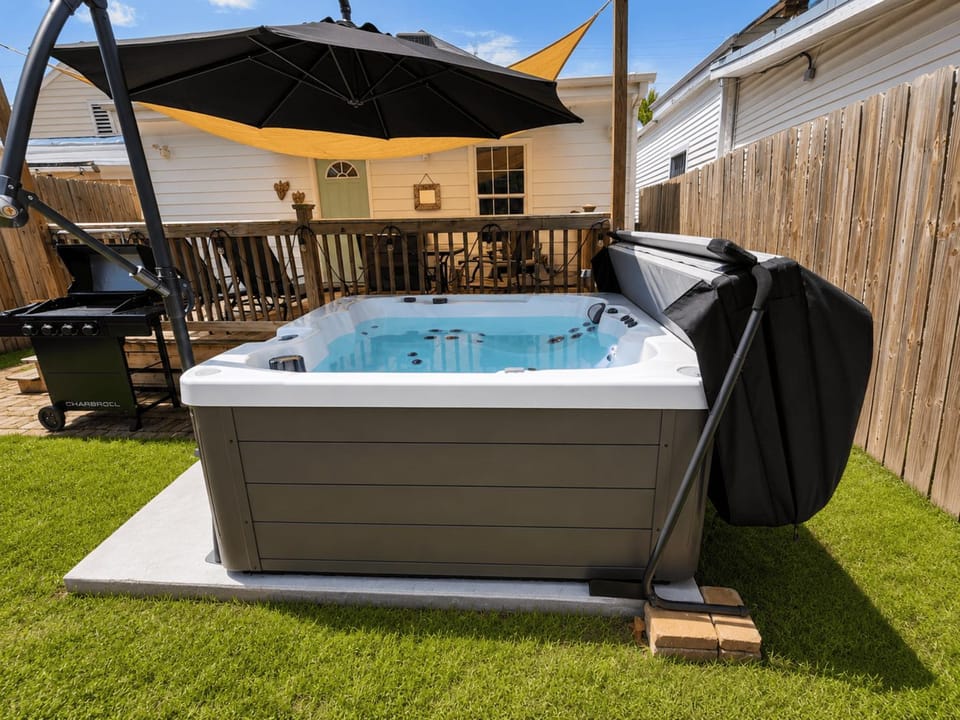Hot Tub