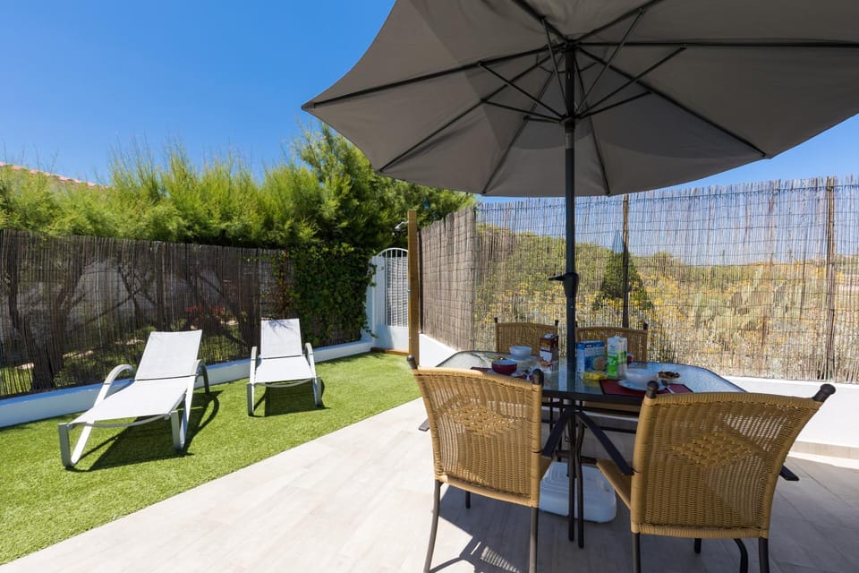 Balcony/Terrace, Dining area