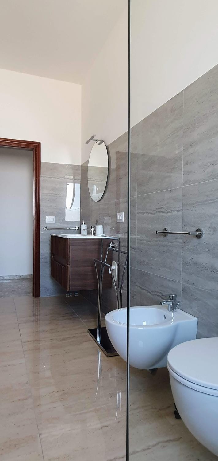 Shower, Toilet, Bathroom, bidet