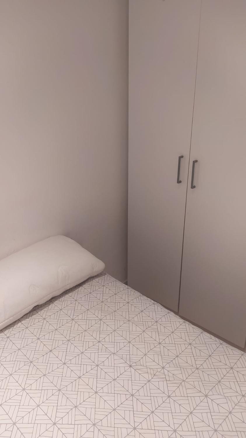 Apartamento 2 dormitorios cerca de Manuel Becerra Apartment in Madrid
