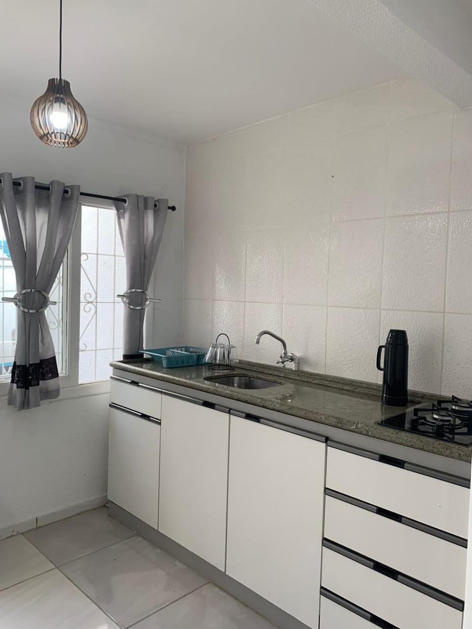 Coffee/tea facilities, Communal kitchen