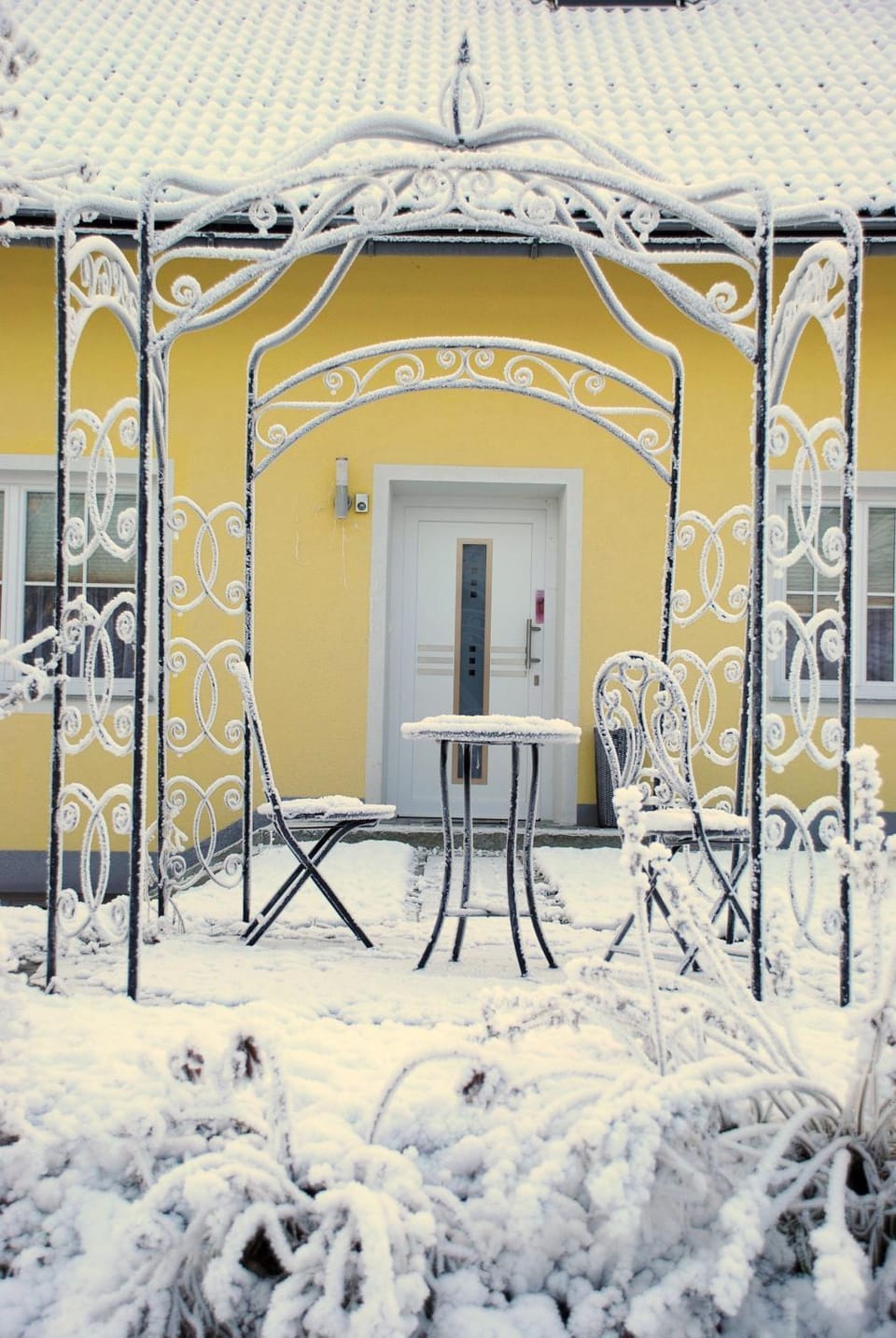 Facade/entrance