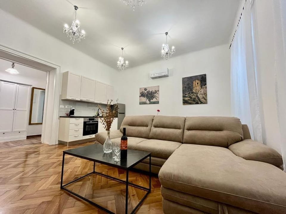 Lux Apartmans Apartment in Pula