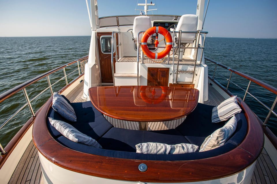 MSBULL Docked boat in Bruinisse