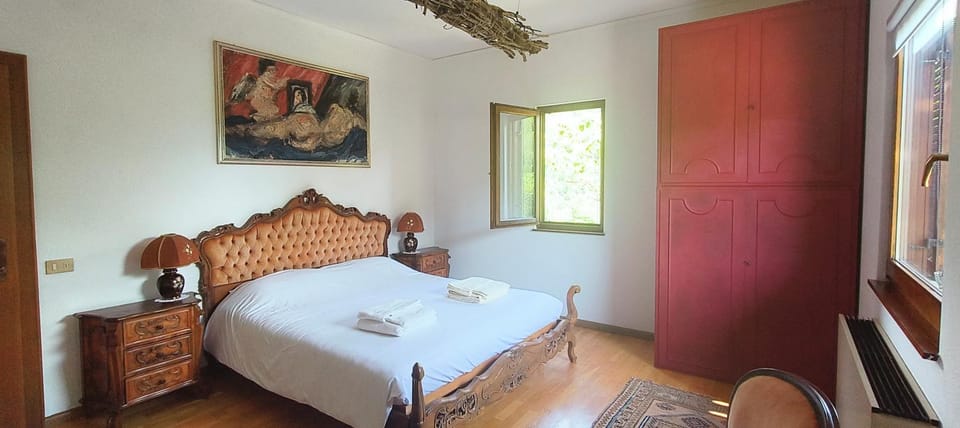 Bed, Photo of the whole room, Bedroom, wardrobe