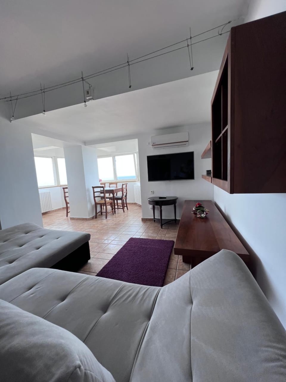 Communal lounge/ TV room, TV and multimedia, Living room