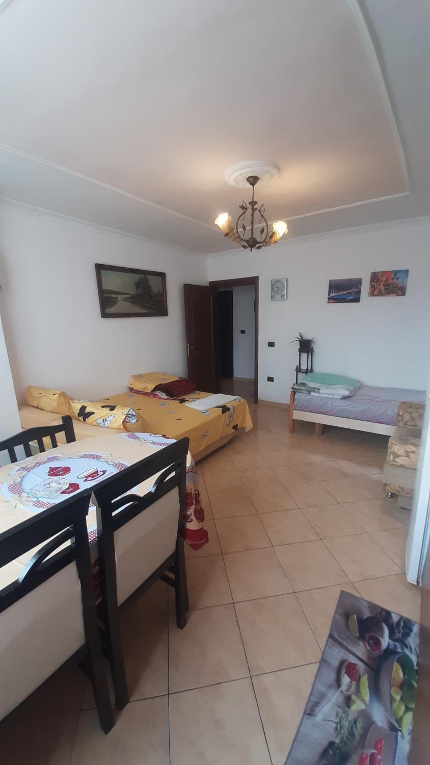 Genti Apartment Apartment in Tirana