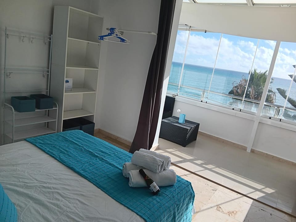 Bed, Bedroom, Sea view