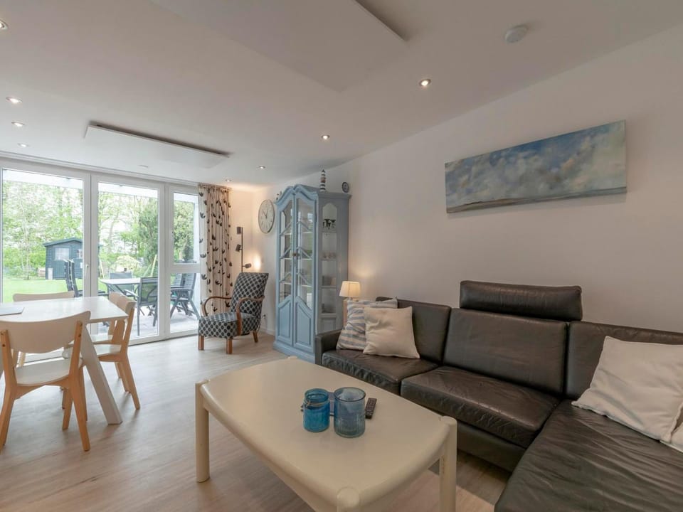 Living room, Other