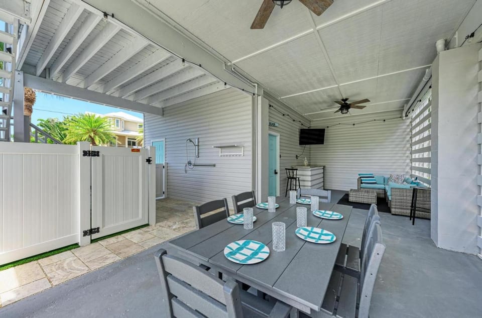 Aloha Fern - 702 Fern House in Anna Maria Island