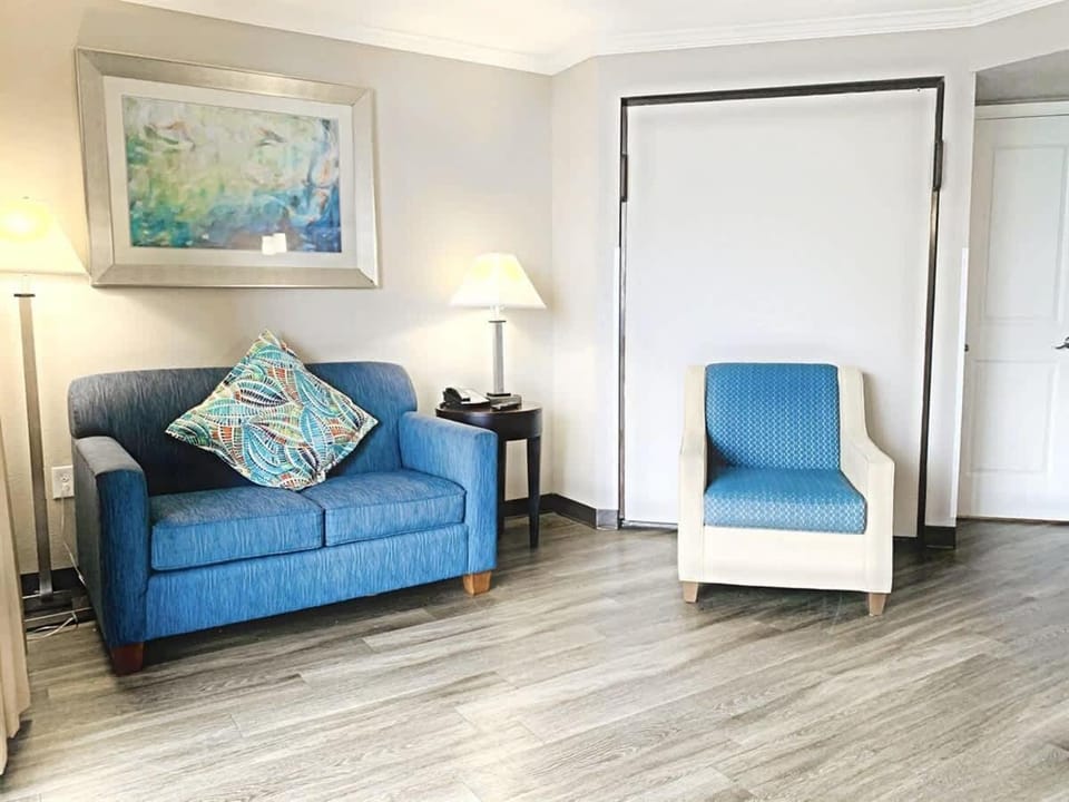 *OCEAN VIEW BEAUTY* Pools, Lazy River, Hot Tubs+*M73 House in Myrtle Beach
