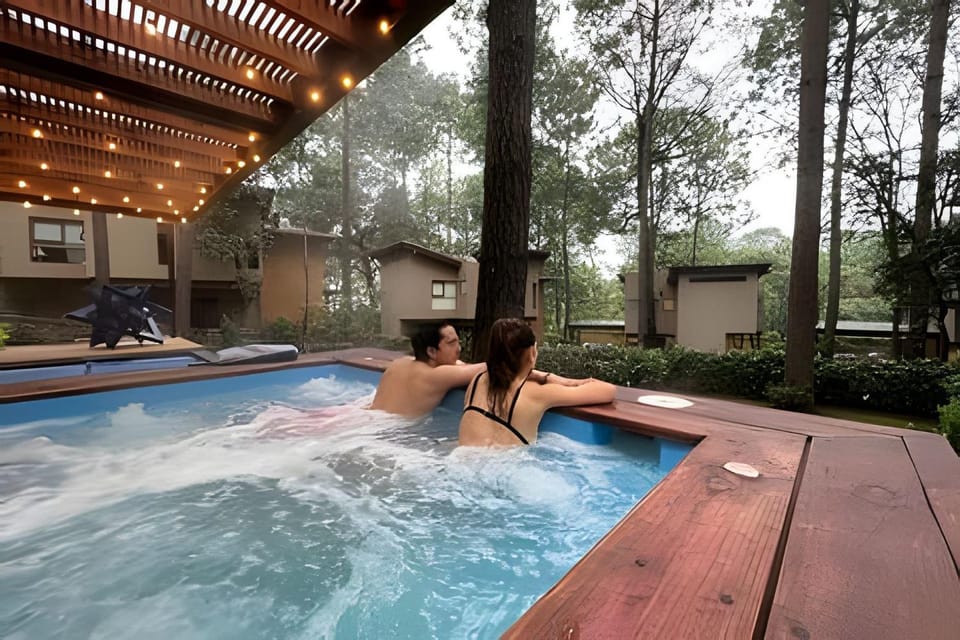 Natural landscape, Hot Tub, Guests