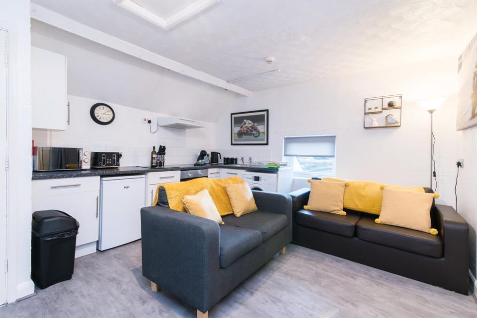 Cosy 1Bed Contractor & Pilot Flat - FREE Parking & FAST WiFi Apartment in South Derbyshire District