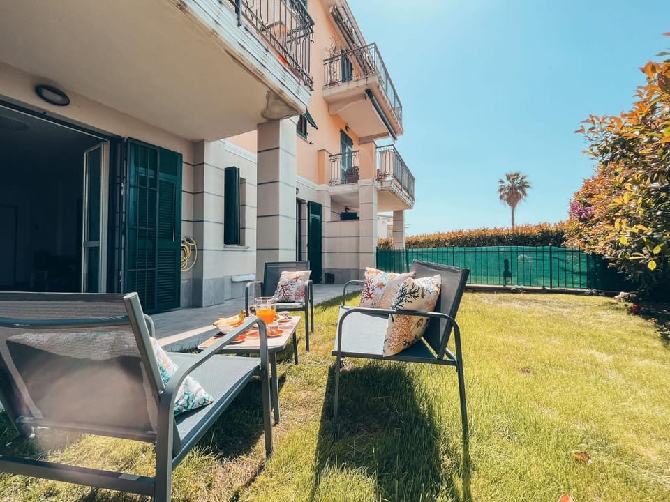Patio, Balcony/Terrace