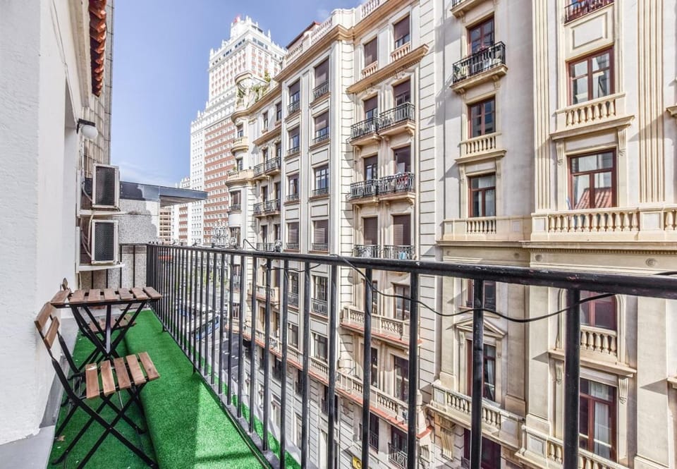 Day, Balcony/Terrace, City view