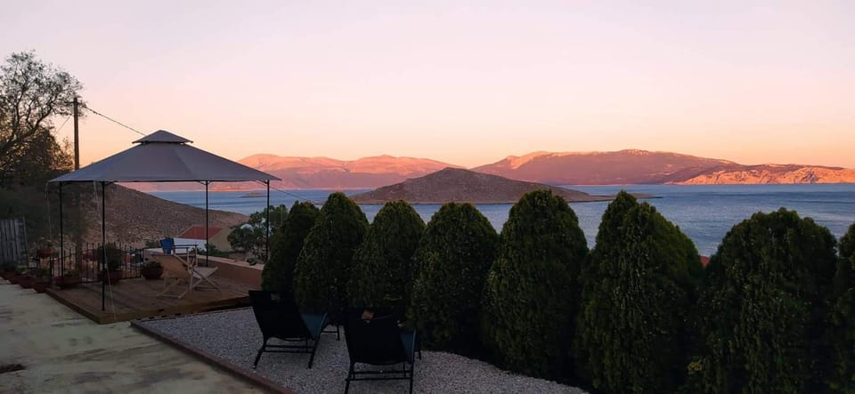 Property building, Summer, Garden, Garden, View (from property/room), View (from property/room), Balcony/Terrace, Balcony/Terrace, City view, City view, Garden view, Garden view, Landmark view, Landmark view, Mountain view, Mountain view, Sea view, Sea view, Quiet street view, Inner courtyard view