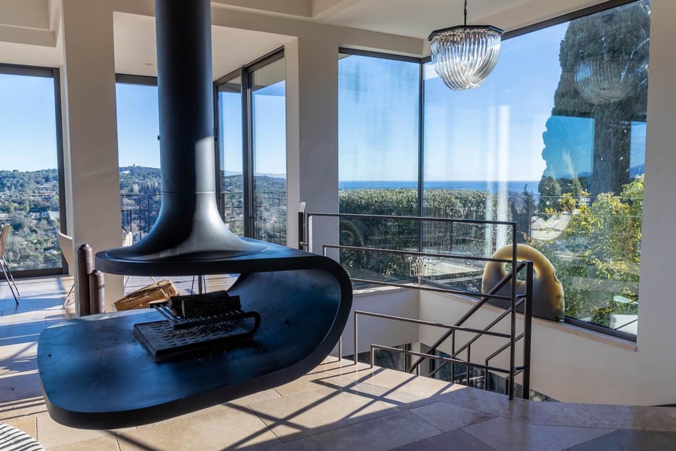 View (from property/room), Living room, Mountain view