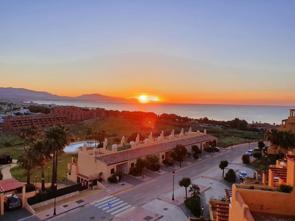 Neighbourhood, Natural landscape