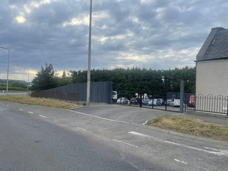 4 bed bungalow near Airport House in Scotland