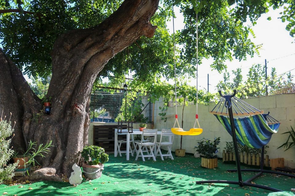 Garden, Garden view
