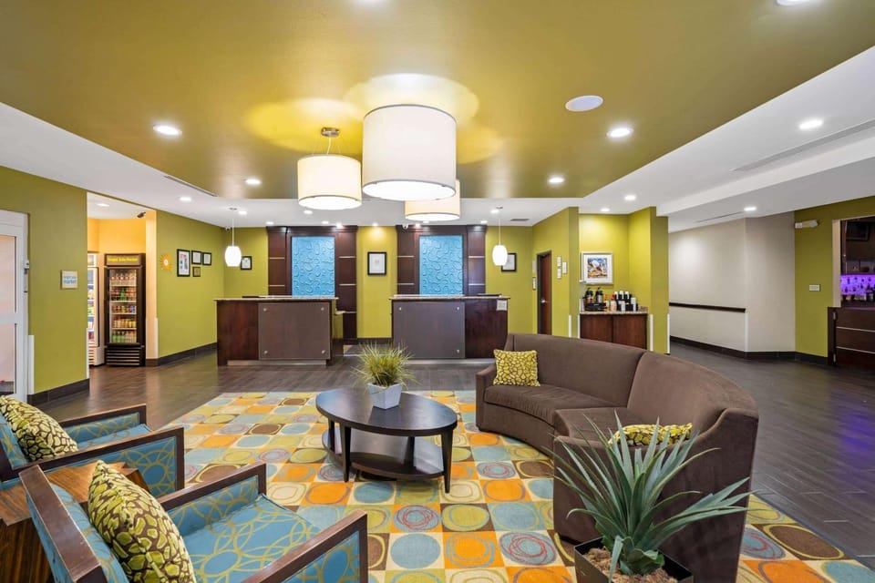 Lobby or reception, On site
