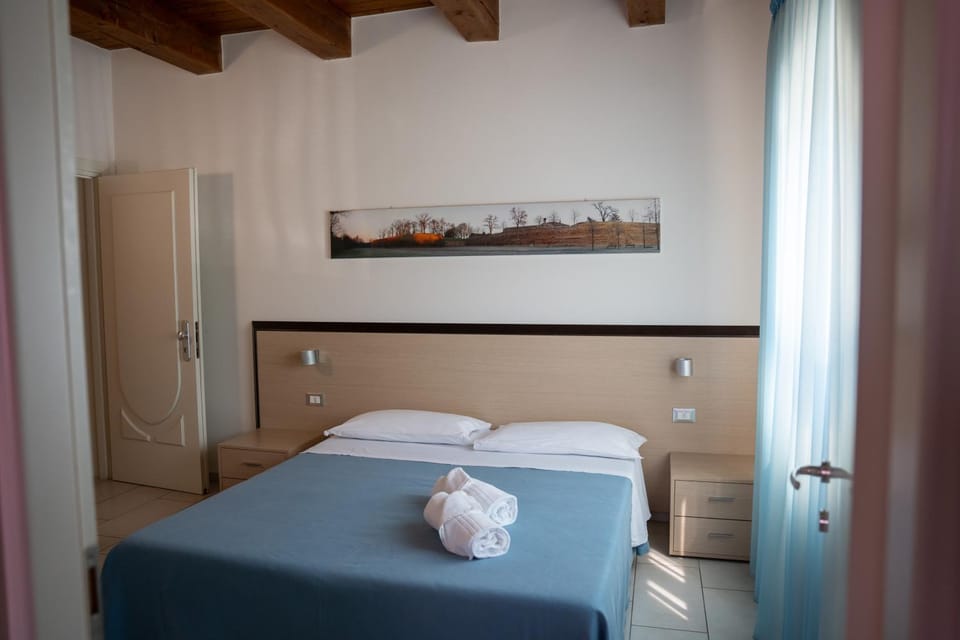 Bed, Photo of the whole room, Bedroom, towels, wardrobe