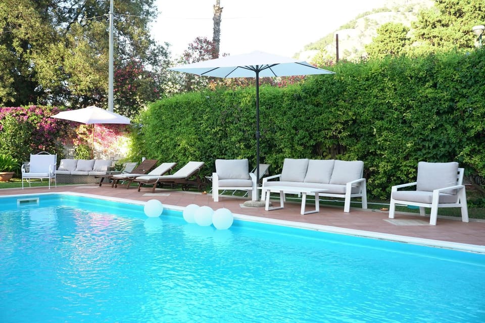 Balcony/Terrace, Swimming pool