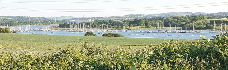 Nearby landmark, Natural landscape, Lake view, River view