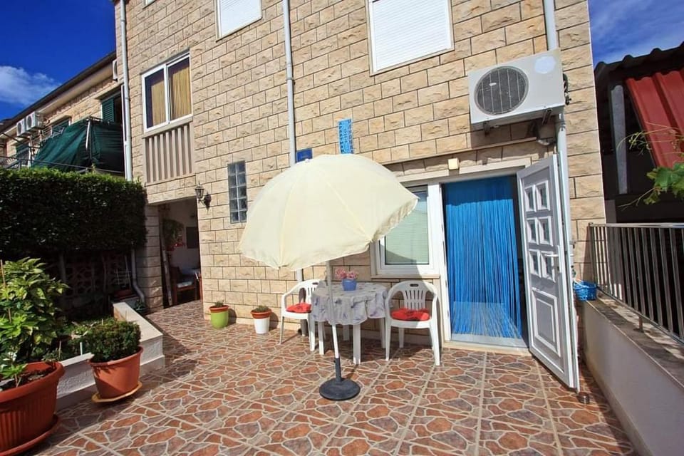 Patio, Balcony/Terrace, Balcony/Terrace