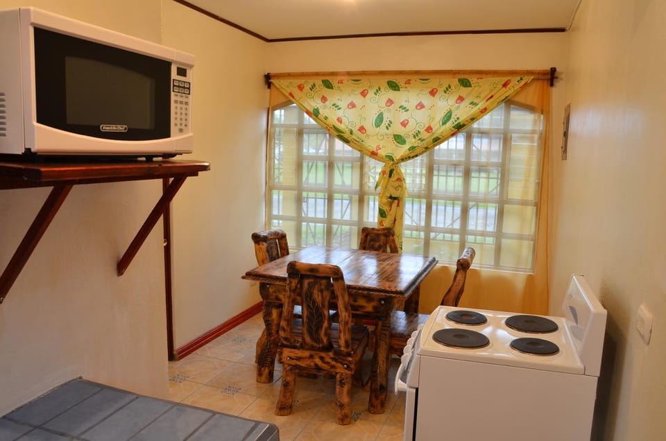 Apartamentos Herrera Apartment in Puntarenas Province