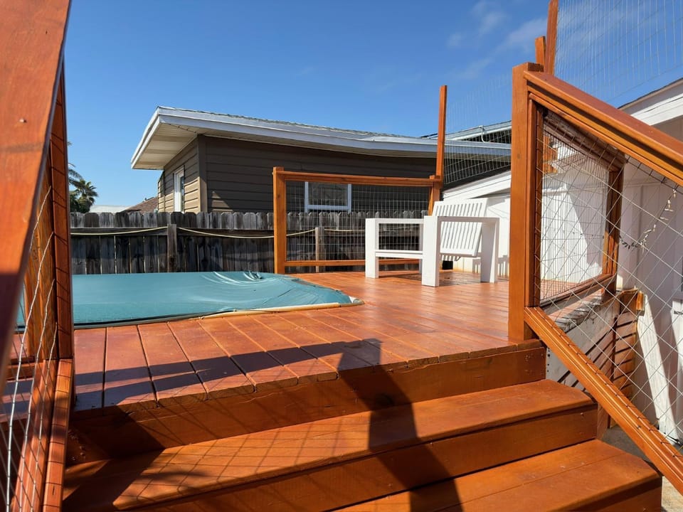 Peaceful Lydia Hide-O-Way - New Pool & Near Beach, Breakfast, Spa & Go-Karts! House in Lower Grand Lagoon