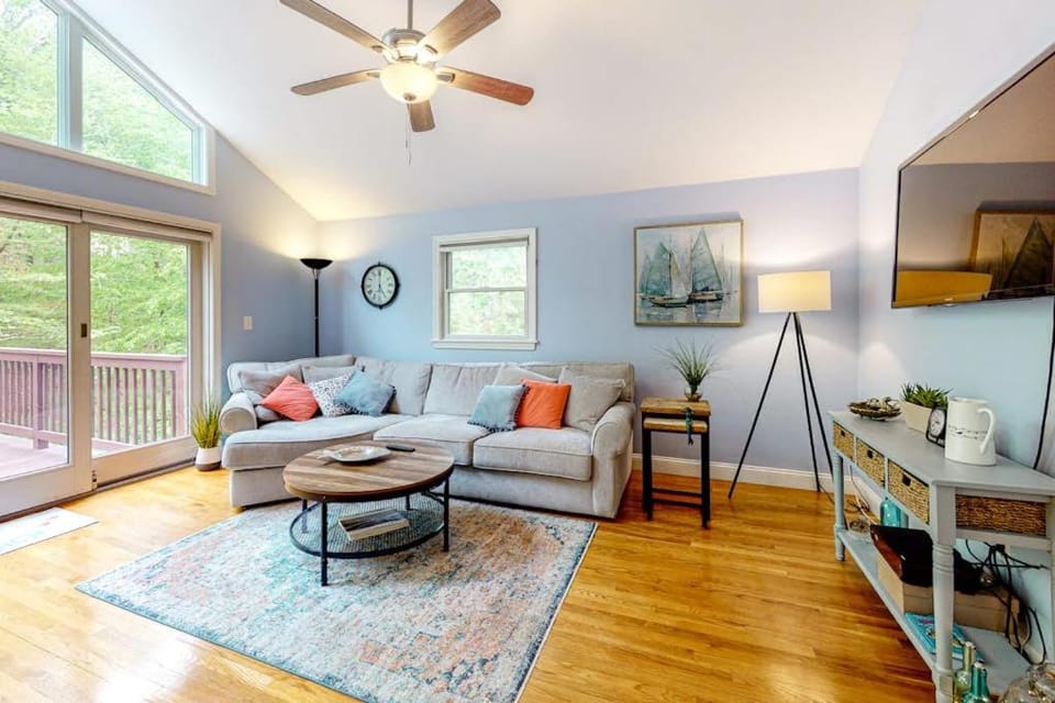 Birch Grove House in Mashpee