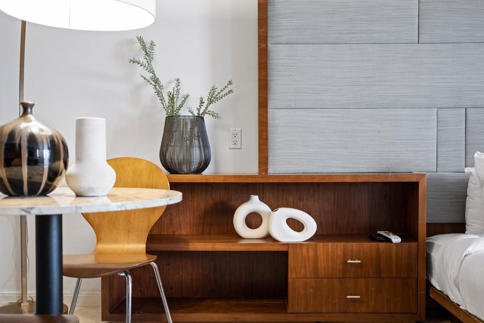 Biscayne Bay View Stay Pool Hot Tub and Amenities House in Miami
