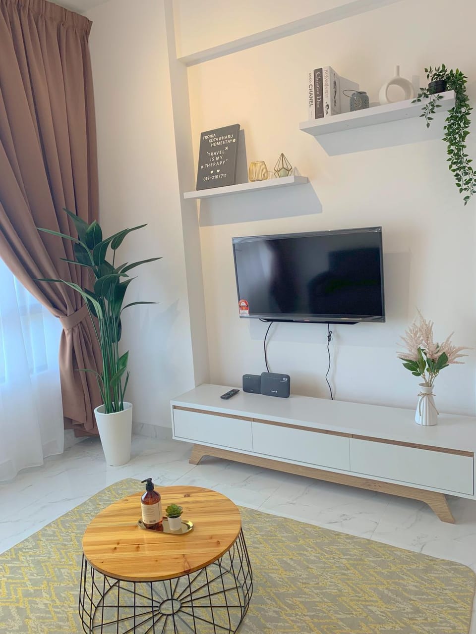 Netflix Two Bedroom Troika Kota Bharu Homestay 182 Vacation rental in Malaysia