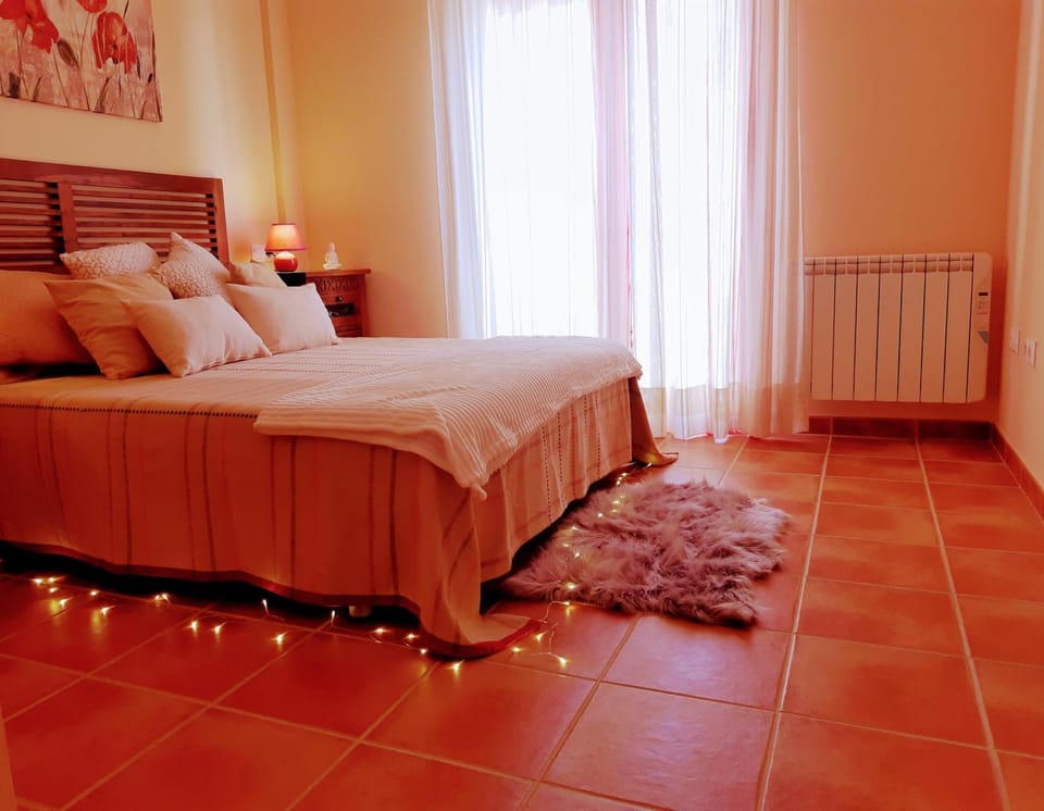 Property building, Bed, View (from property/room), View (from property/room), Photo of the whole room, Tennis court, Bedroom, Garden view, Garden view, Landmark view, Landmark view, Mountain view, Mountain view, Street view, Breakfast, Quiet street view, Inner courtyard view, fireplace, fireplace, internet, internet