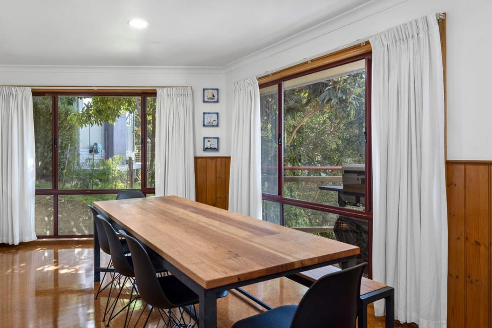 Osullivan - BYO Linen House in Lorne